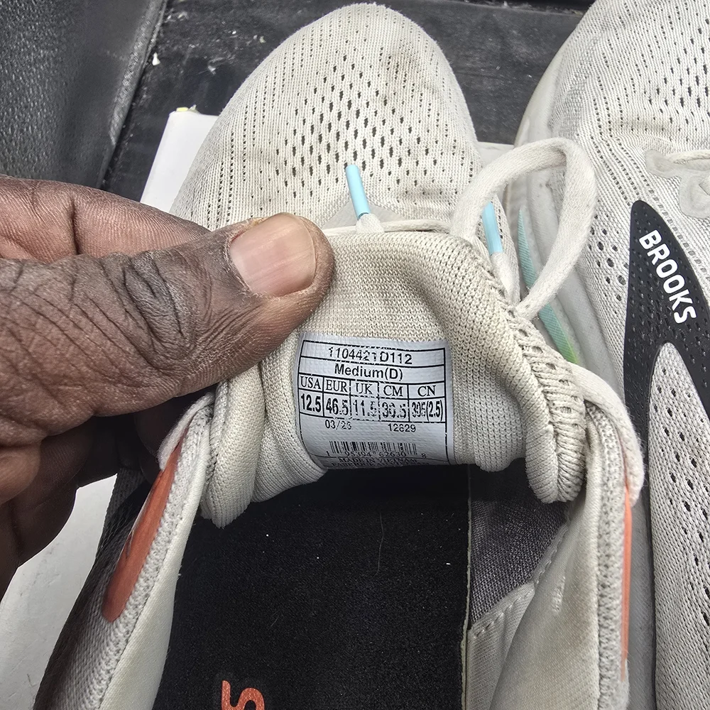 Brooks‎ White and Orange Running Shoes